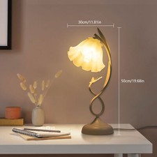 Lampada da tavolo a forma di