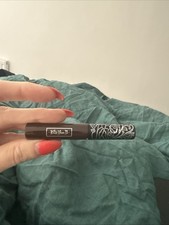 Rossetto liquido dannato Kat