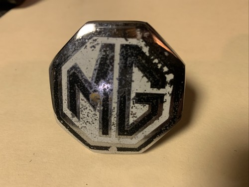 Distintivo cappuccio mga - mg,