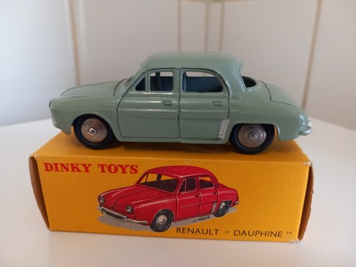 Dinky toys renault dauphine - dinky,