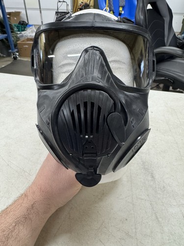 Surplus gas mask - avon, c50
