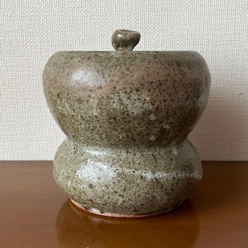 Kibi ware mizusashi - ware,