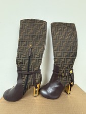 Stivali alti Fendi Delfina