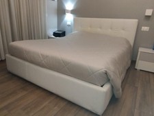 Letto matrimoniale Chateau