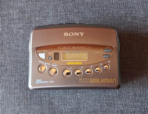 Sony fx473 walkman radio - wm-fx473,