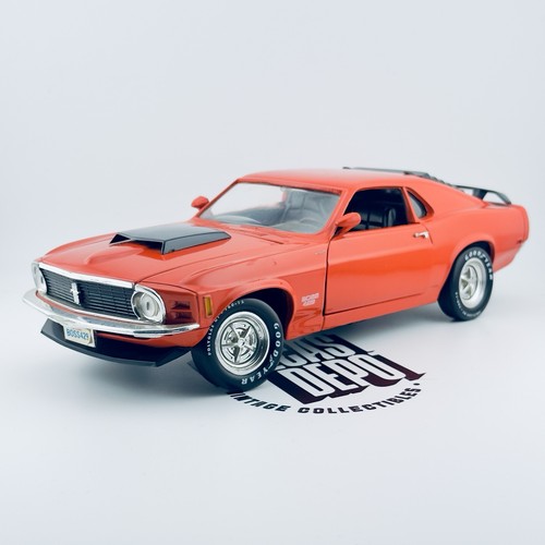 Le1103 ertl 18 ford - 1:18,