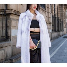 Nuovo cappotto da festa di