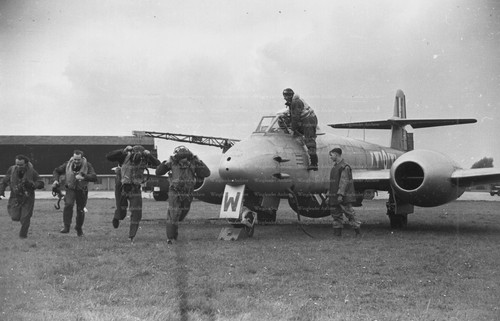 Gloster meteor aviation - gloster,