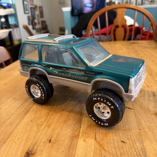 Nylint ocean runner ford - nylint,