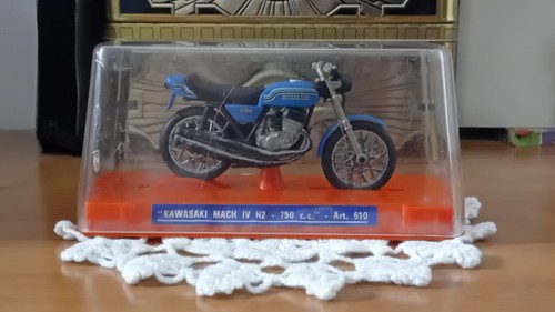 Mercury moto kawasaki - 1:43,,