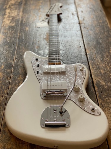 Fender japan flagship - fender, tokyo