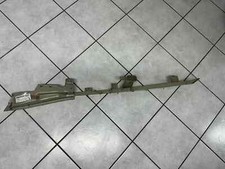 TRALICIO ANTERIORE SINISTRO