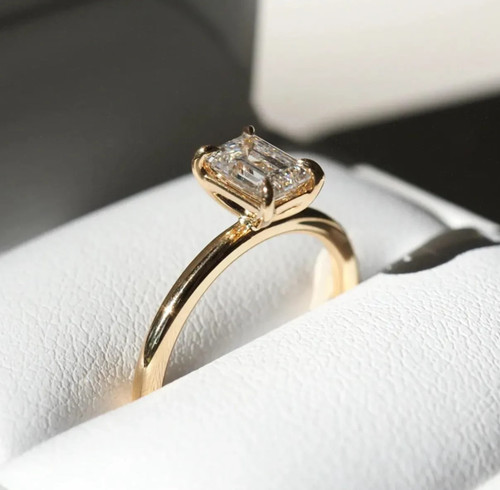 5x7mm emerald cut moissanite - 5x7mm,