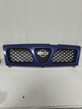 Calandre avant Nissan Terrano