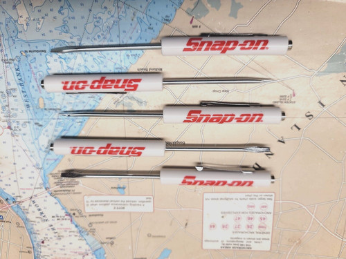 Snap tool pocket - tool,