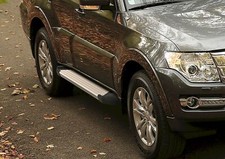 Pedane minigonne laterali con ABE per Mitsubishi Pajero IV 2007-2015 Basic