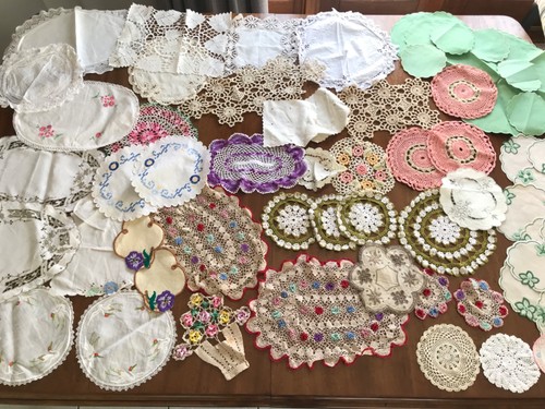 Doilies job lot - doilies,