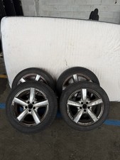 set 4 Cerchi Con Gomme 205/55