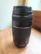 Teleobiettivo Canon EF 75-300mm f/4-5.6 III 58mm con filtro UV incluso