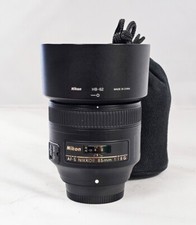 Nikon AF-S NIKKOR 85 mm F/1.8G + custodia Nikon