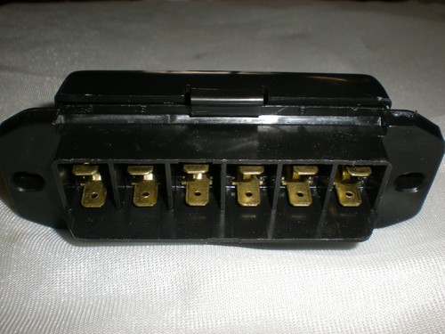 Scatola porta fusibili - scatola,