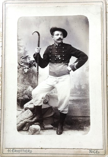 Foto autore griotter - ,