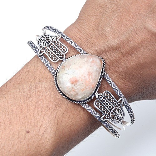 Bracciali per gioielli fatti - , a