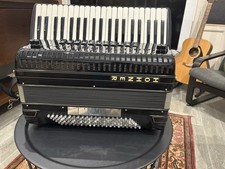 Fisarmonica 120 bassi Hohner