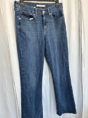 Levi mid washed size 6 - levi’s,