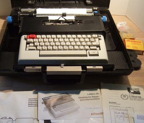 Macchina scrivere elettrica - macchina,