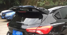 Spoiler tetto nero per Ford
