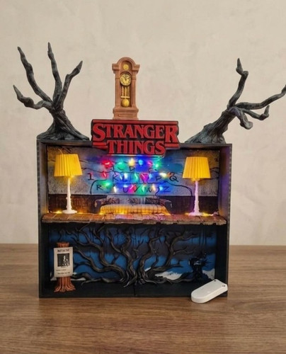Espositore stranger things - stranger,