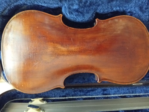 Vecchio violino con - vecchio,