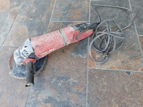 Meuleuse angle hilti - hilti, dcg