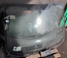 1752240 Parabrezza  FORD FIESTA (CB1) 1.6 16V (88Kw) Ber. 3p/b/1596cc