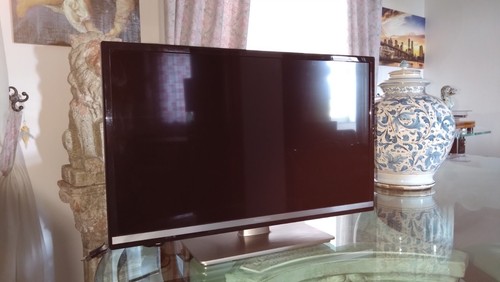 Televisione panasonic ready - hd,