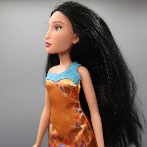 Pocahontas bambola colori sole - colori,