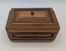 Scatola vintage in legno tramp