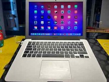 MacBook Air 13'' (256gb SSD, Intel i5 5.ª Gen 1.8 GHz, 4GB) OTTIMO STATO