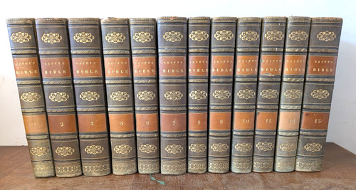 Libro antico sacra bibbia - libro,
