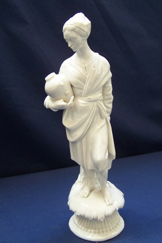 Statua ceramica bianca - statua,