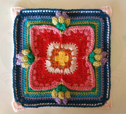 Granny square uncinetto