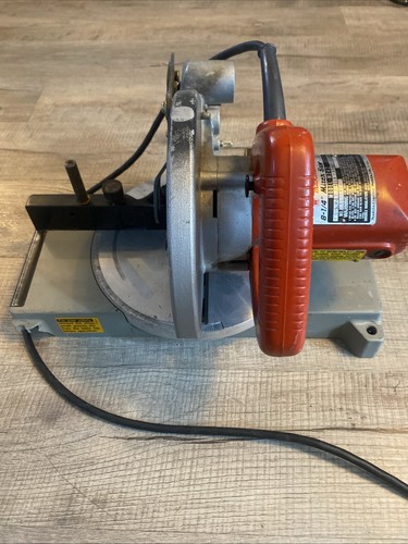 Makita 242 seghetto - 242,