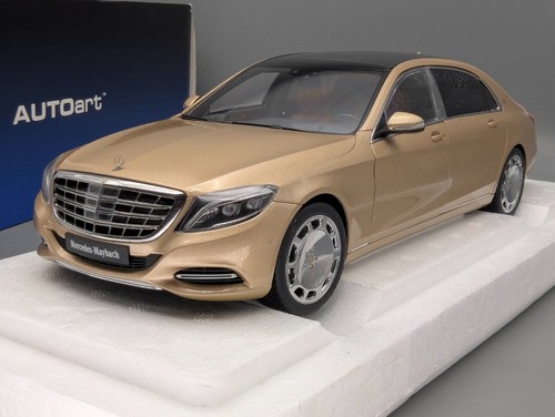 Modellini auto autoart - 1:18,
