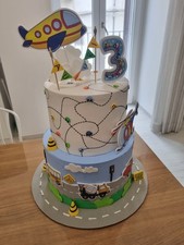 Torta finta tema mezzi di