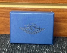 Nike Air Dior mini scatola