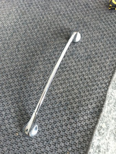 Bat Line DESIGN - PORTA ASCIUGAMMANO CM. 44- IN OTTONE CROMATO  Expo