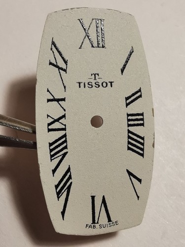 Tissot cadran blanc - -,