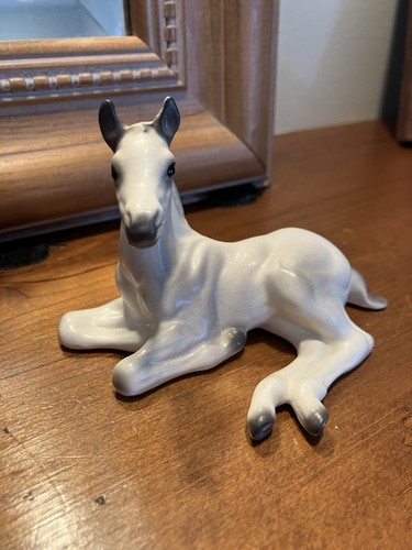 Statuina cavallo bianco