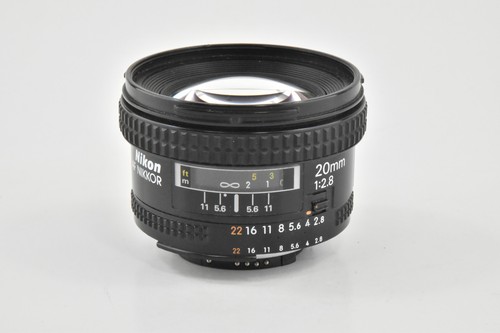 Nikon nikkor 20mm - ,